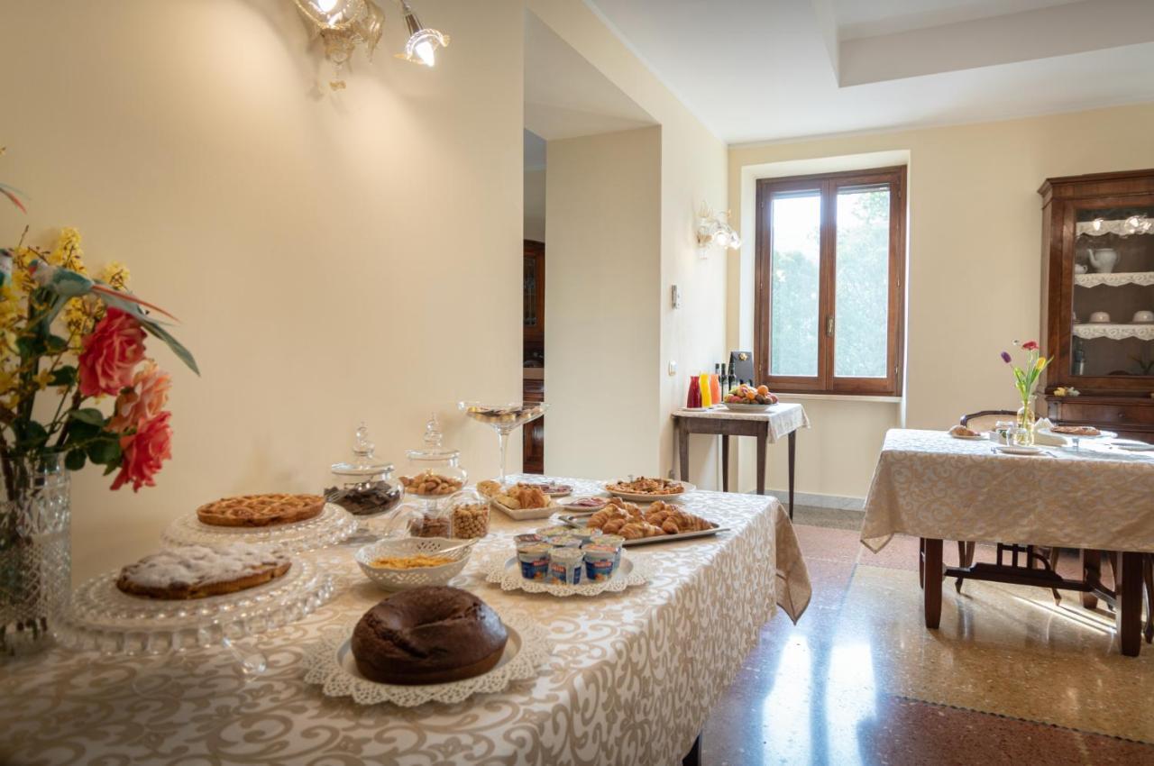 Agriturismo Villa Val D'Olivi Capodacqua  Екстер'єр фото