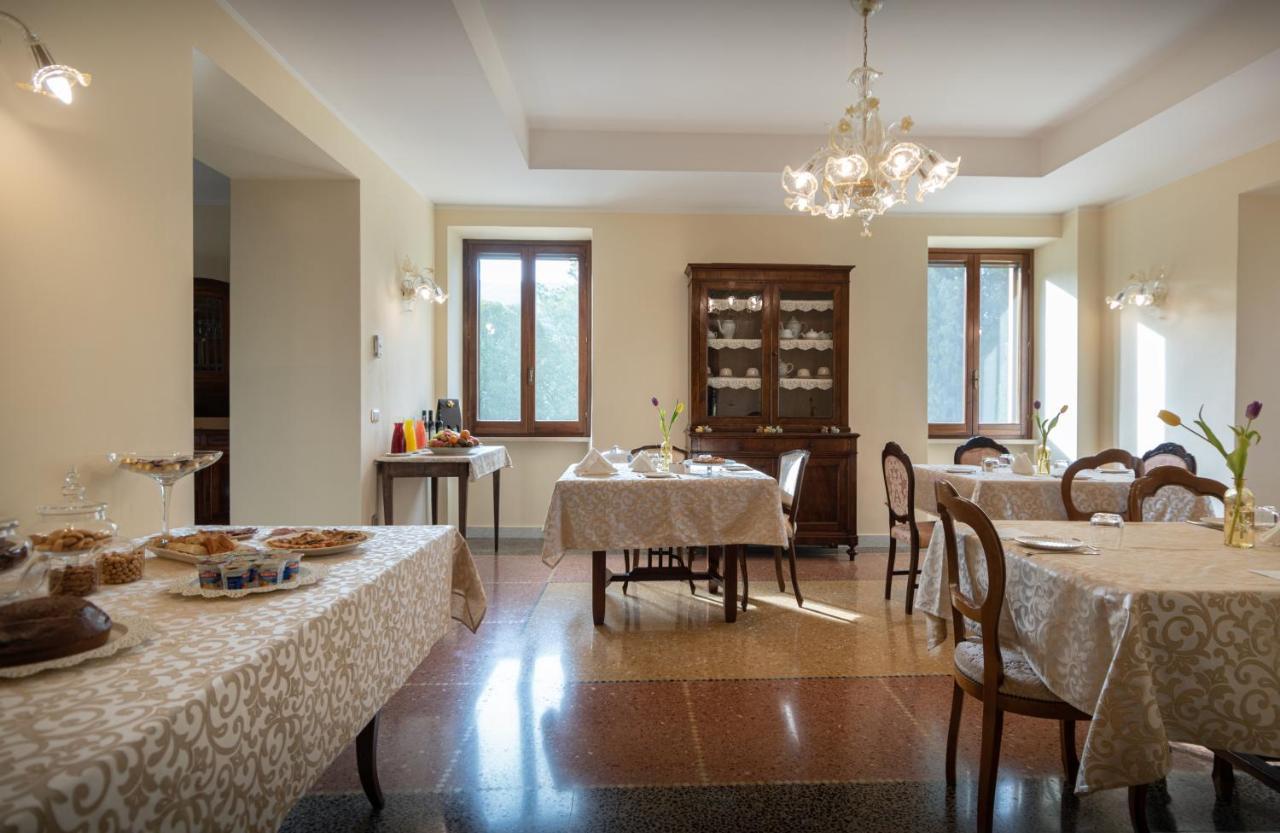 Agriturismo Villa Val D'Olivi Capodacqua  Екстер'єр фото