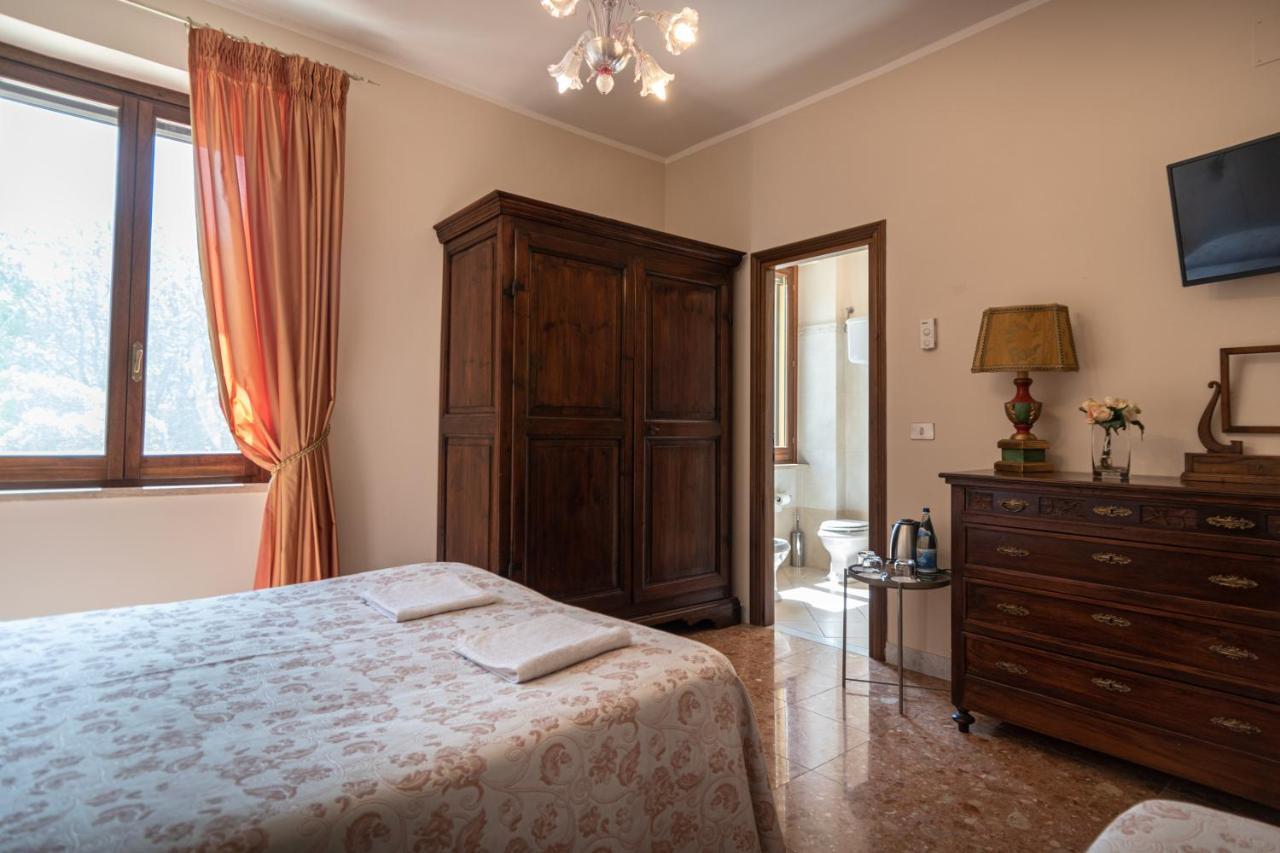Agriturismo Villa Val D'Olivi Capodacqua  Екстер'єр фото
