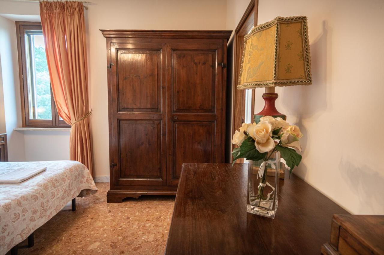 Agriturismo Villa Val D'Olivi Capodacqua  Екстер'єр фото