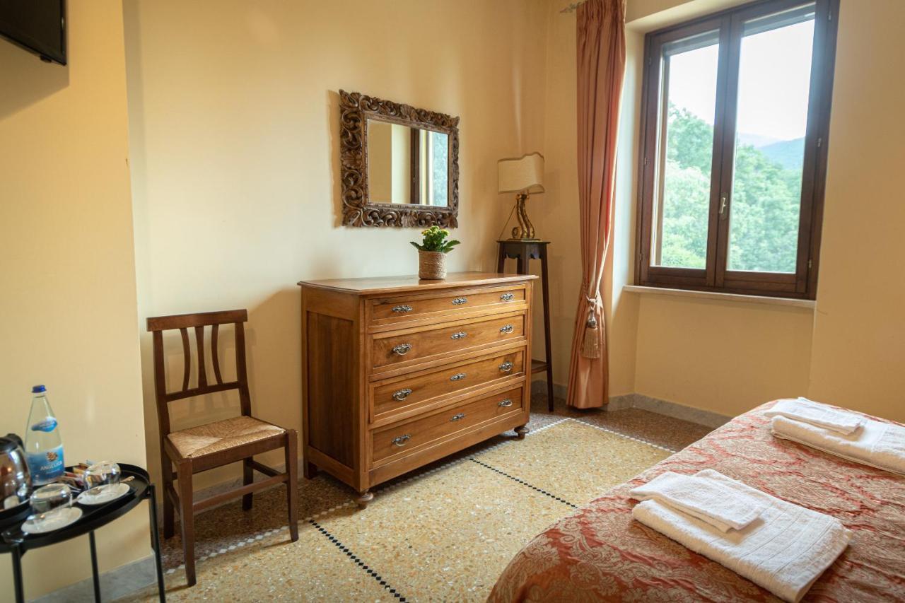 Agriturismo Villa Val D'Olivi Capodacqua  Екстер'єр фото