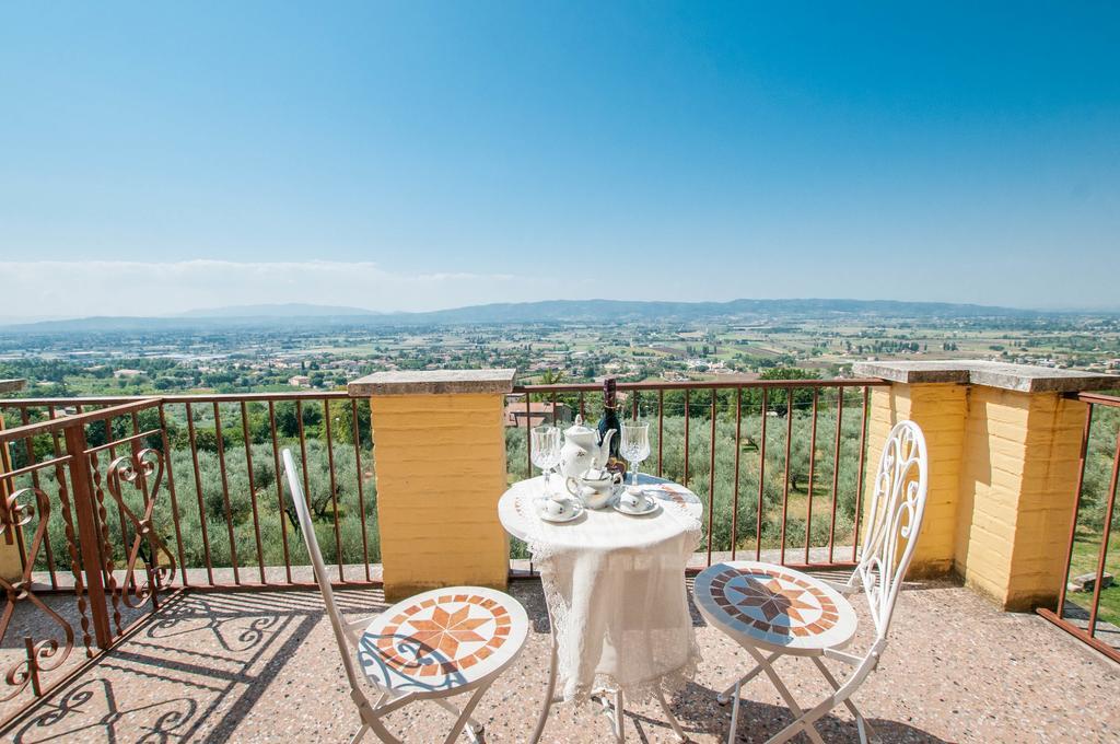 Agriturismo Villa Val D'Olivi Capodacqua  Екстер'єр фото