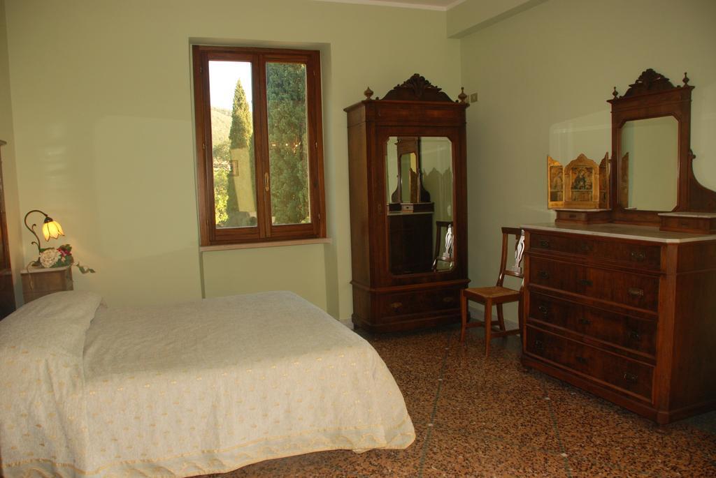 Agriturismo Villa Val D'Olivi Capodacqua  Екстер'єр фото